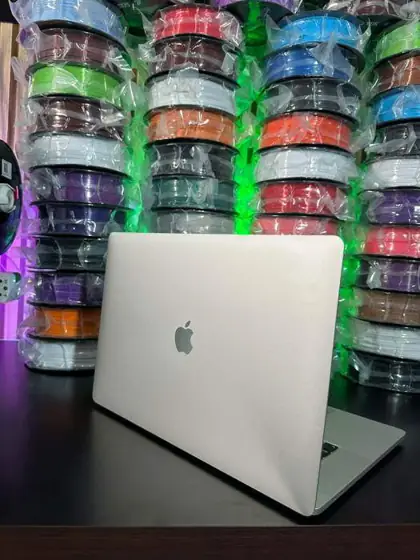 MacBook Pro i9